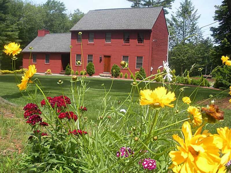 10 Homes That'll Make You Wish You Lived Down on the Farm