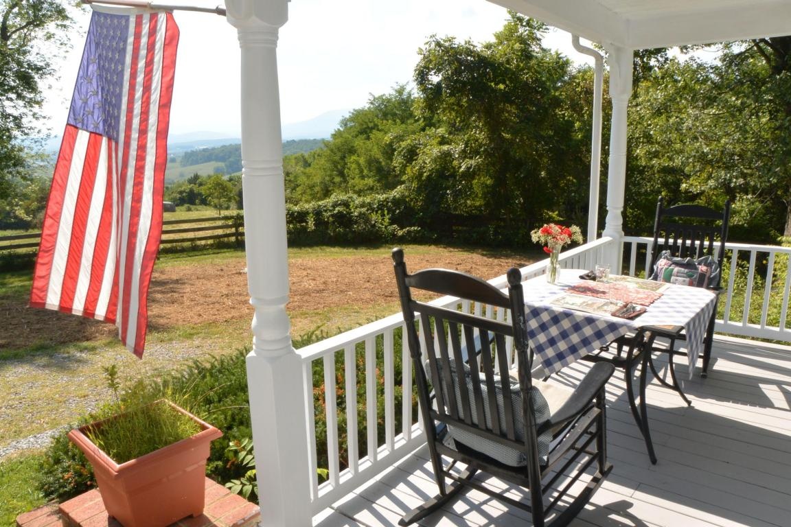 10 Homes That'll Make You Wish You Lived Down on the Farm