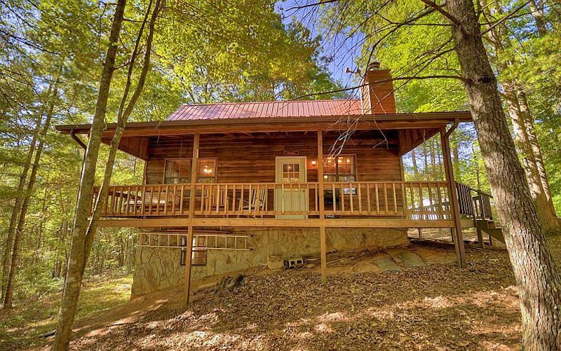 10 Cozy Cabins for 300,000 or Less