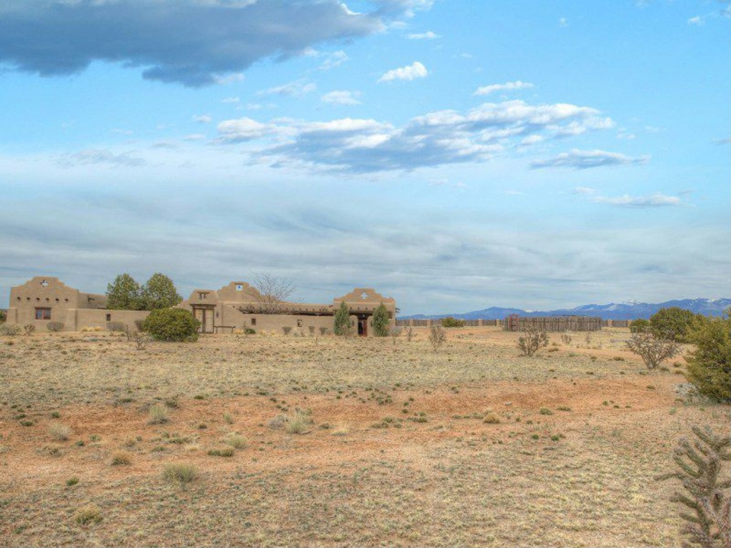 House of the Week Luxury Ranch Designed by Randy Travis
