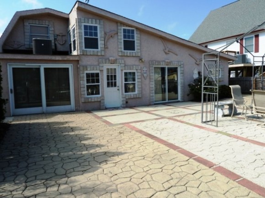 Teresa Giudice Lists House at the Jersey Shore