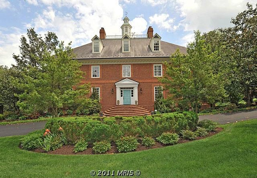 Fred Thompson Sells Virginia Estate to Fellow Republican