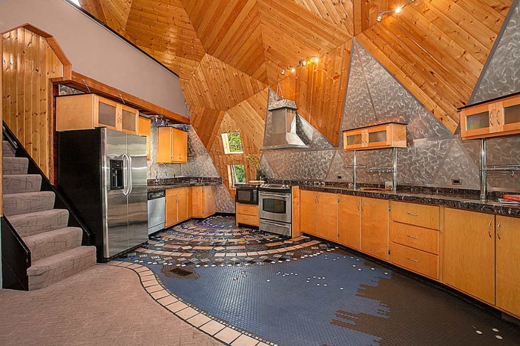 House of the Week Saying Goodbye to the Family Dome
