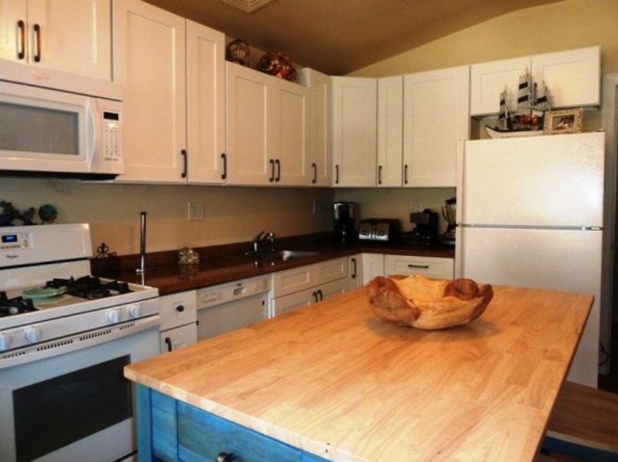 Teresa Giudice Lists House at the Jersey Shore