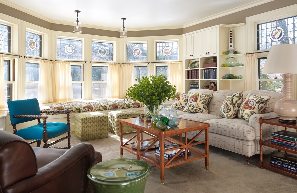 10 Stylish Living Room Storage Solutions