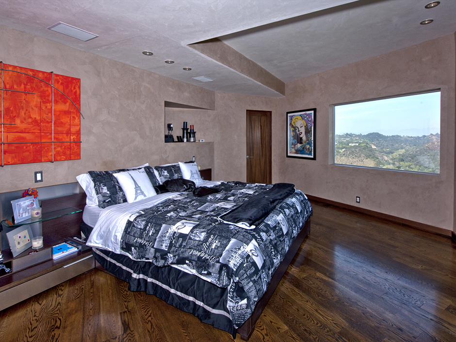 Producer Michael Blakey Lists Beverly Hills Home for 4.45 Million