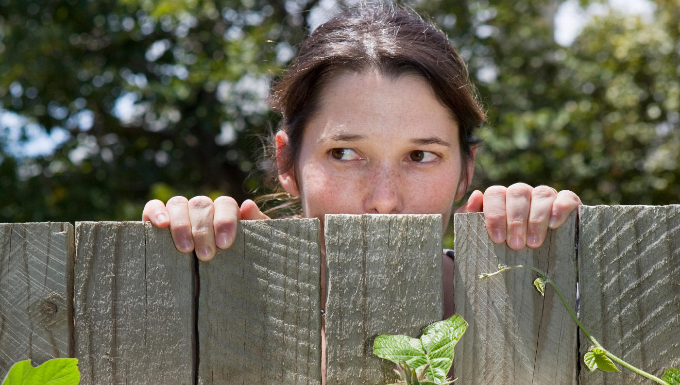 3 Things to Do When Your Neighbors List Their Home for Sale