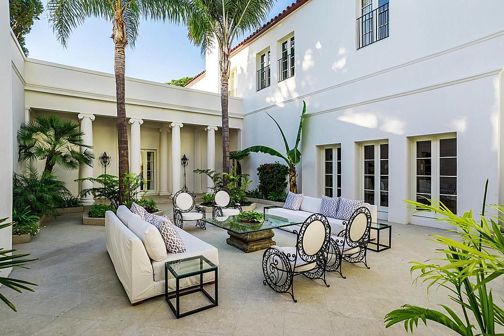 UPDATE 'Scarface' Mansion Sells for 22M Under Original Ask