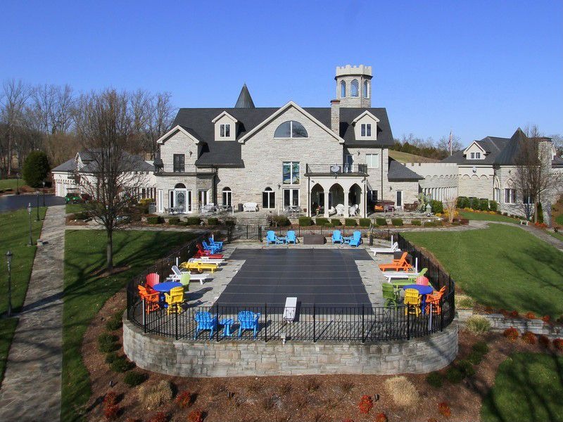 House of the Week Tennessee Castle With a Race Track