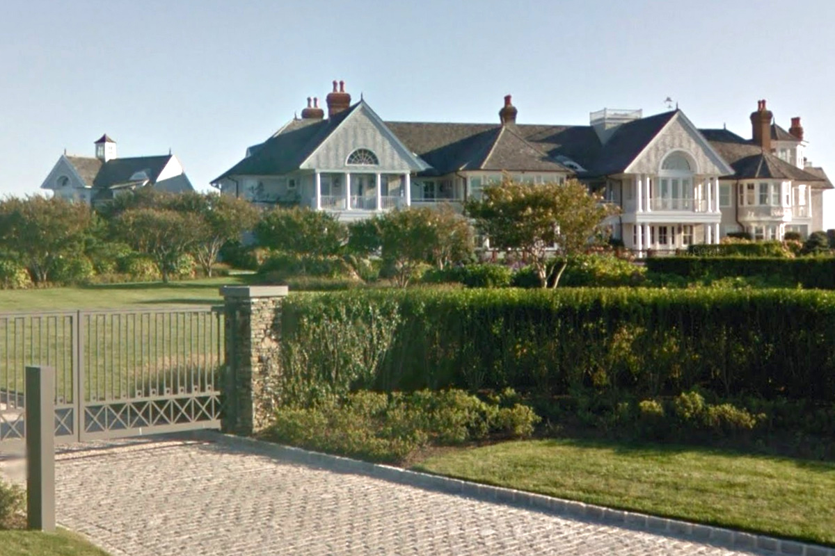 'Billions' House 5 Hamptons Homes Near Bobby Axelrod's Out East