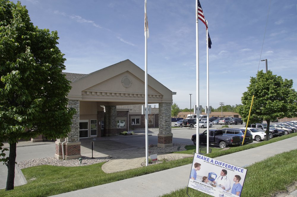 Nebraska sees 6 new virus deaths; cases hit nursing home KLKNTV
