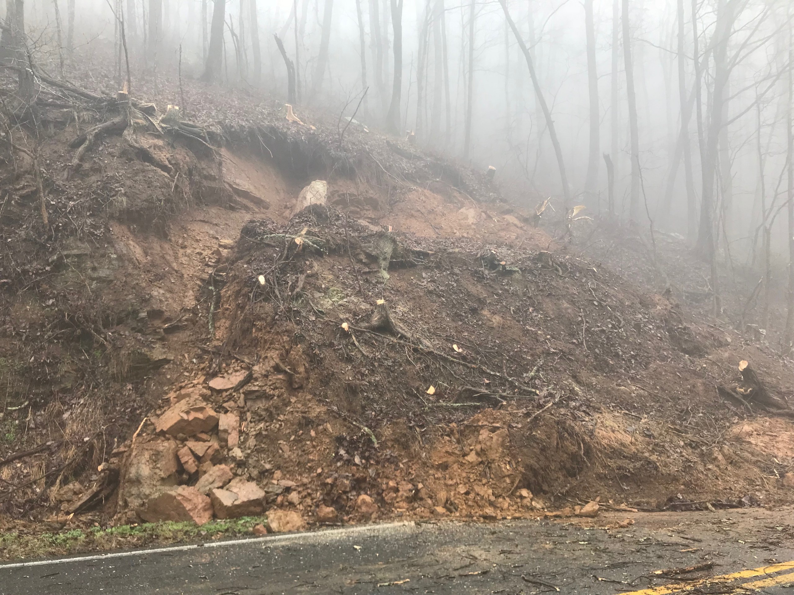 Mudslide closes part of Dug Gap Road near Dalton WDEF