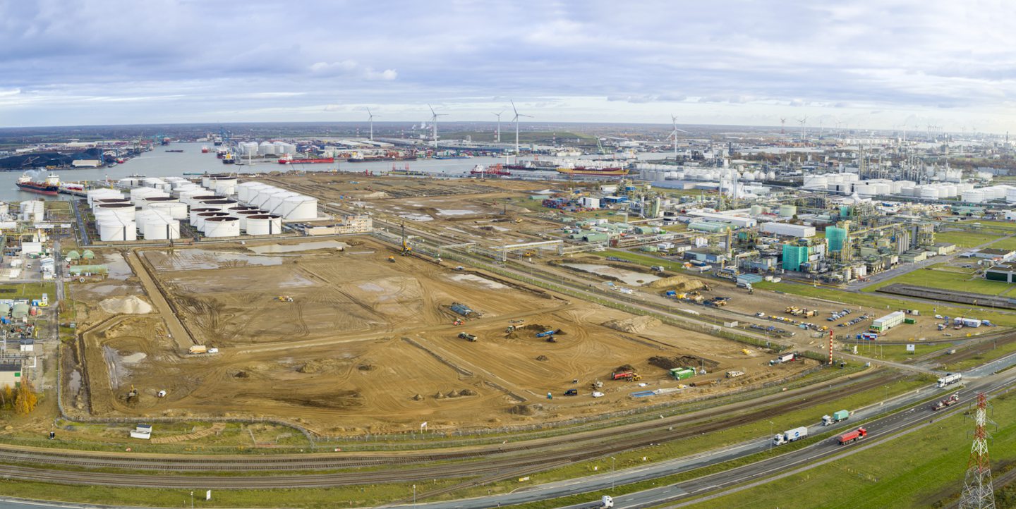 Over £3 billion financing secured for INEOS' Project ONE