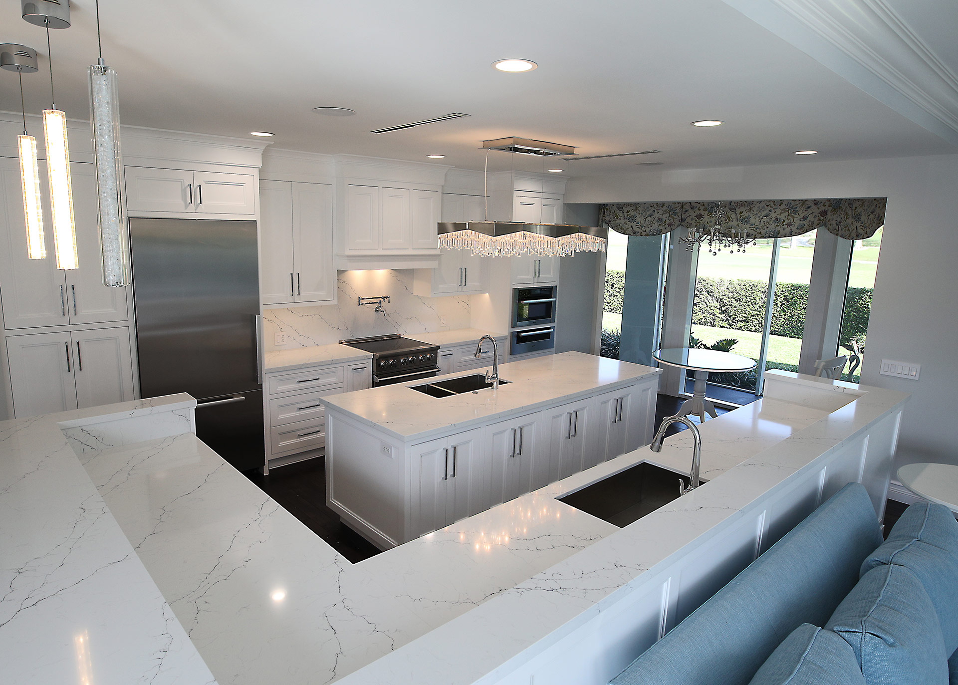 Custom Wood Paneling Inc Custom and Furniture Finisher