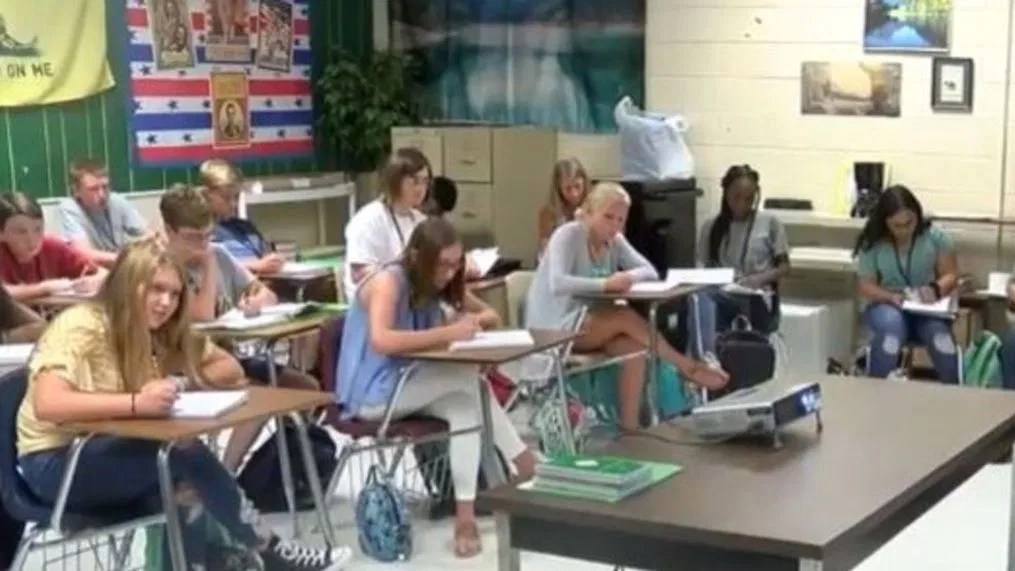 Florence One Schools rolling out chromebooks for students WPDE