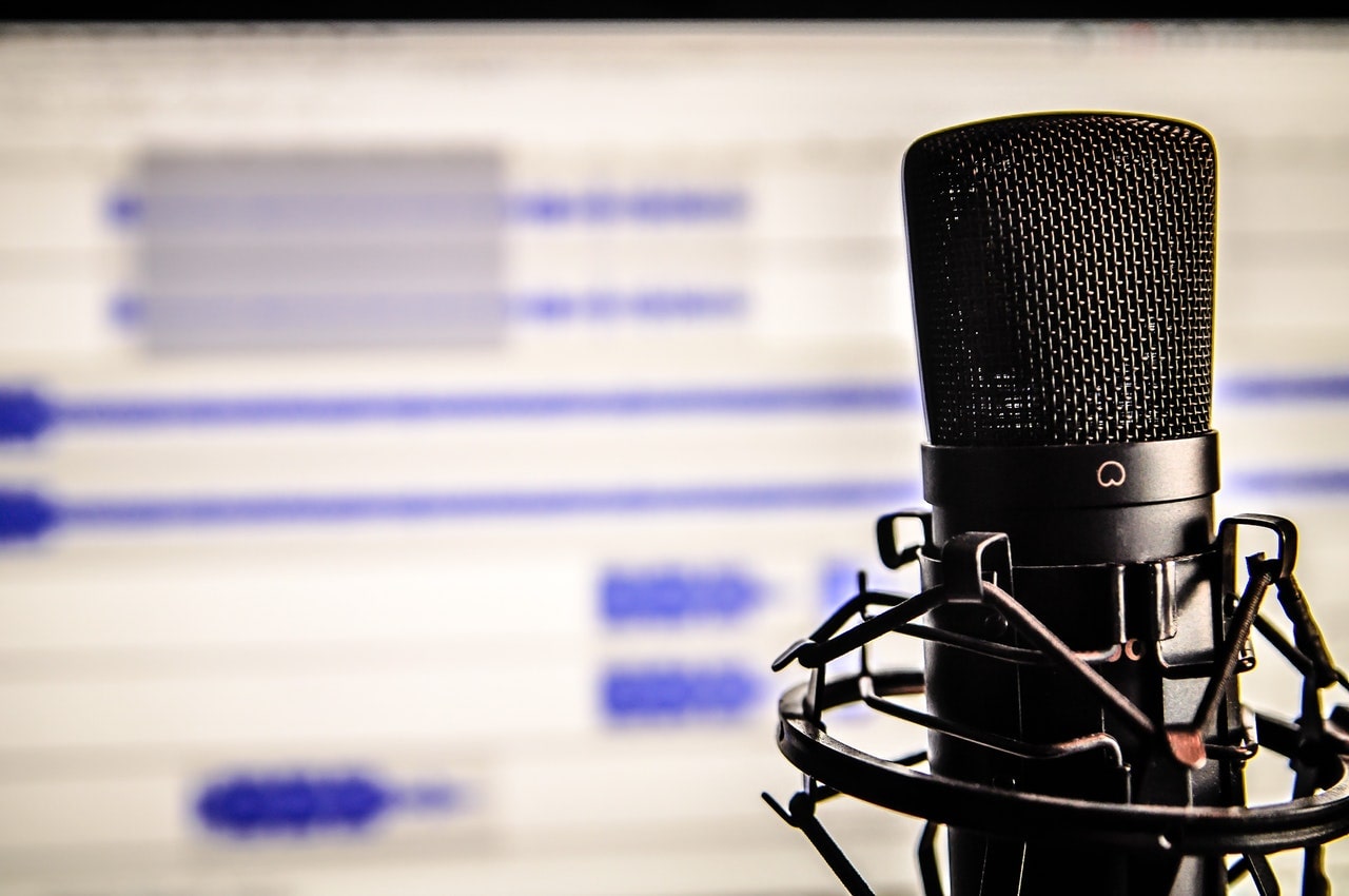 7 Best Podcasting Plugins To Share And Promote Your Podcast (2023