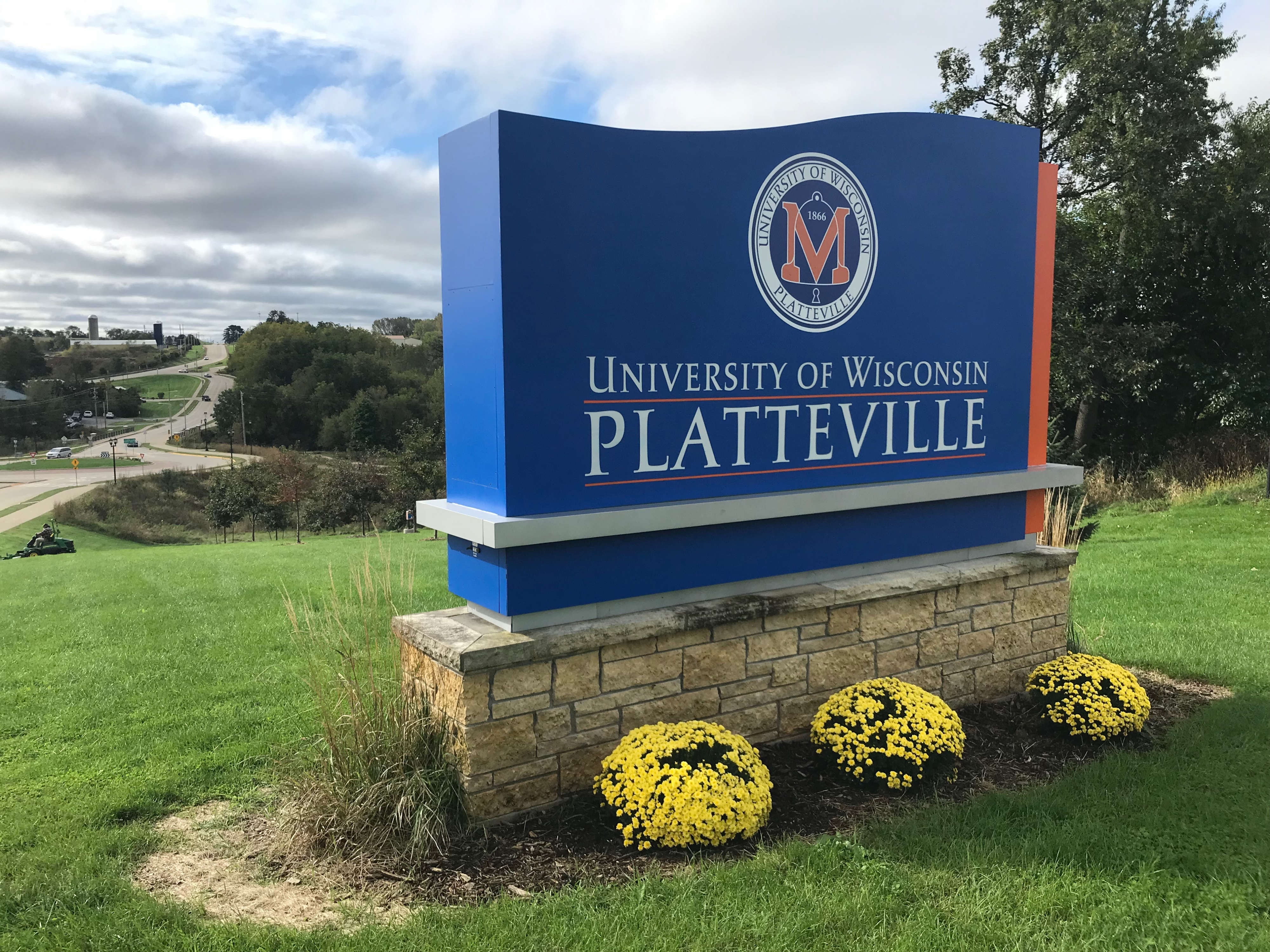 Uw Platteville Spring Break 2023 Uw-Platteville Chancellor Dennis Shields Named Next President Of Southern University System | Wisconsin Public Radio