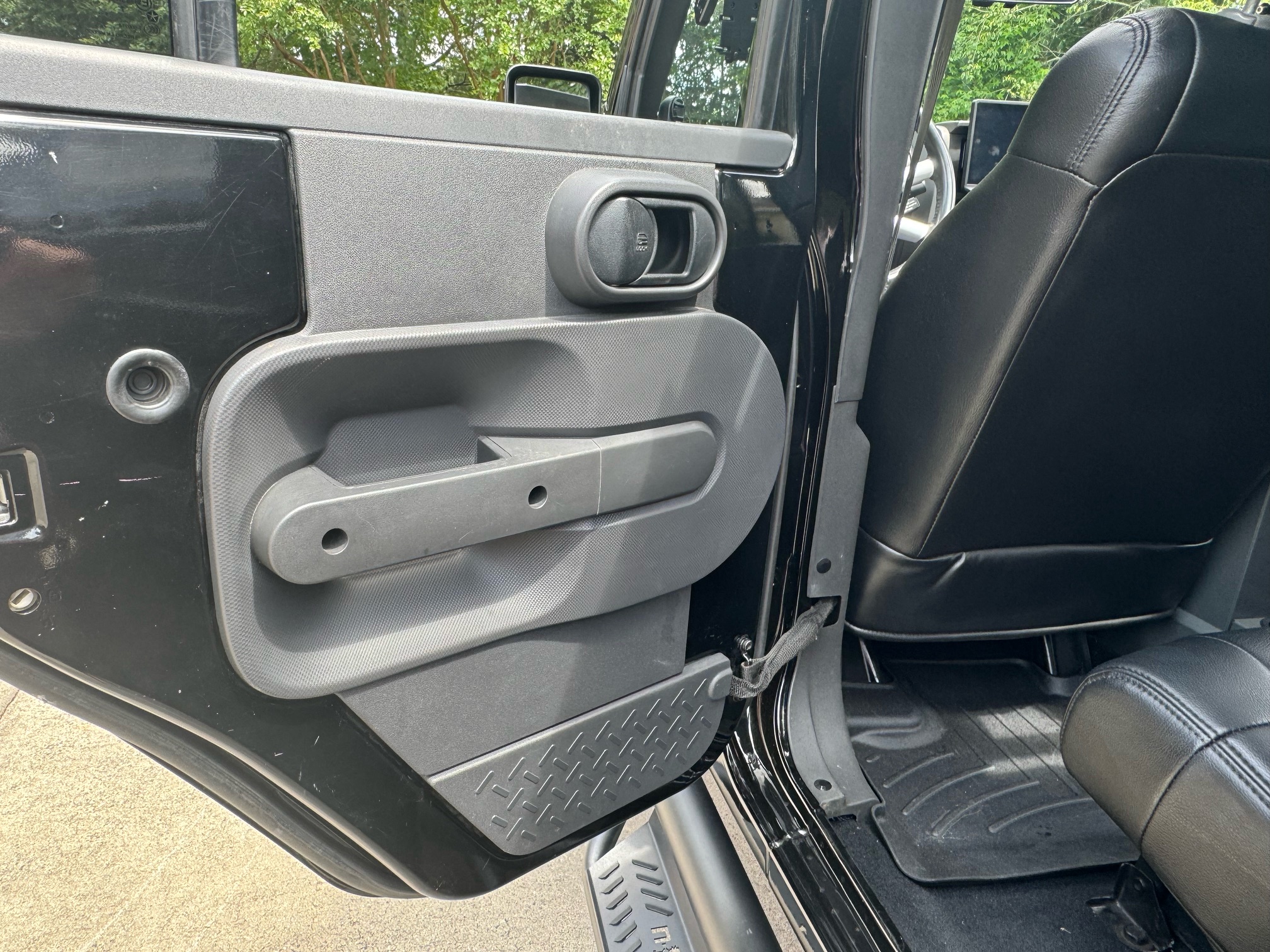 Had anyone converted manual windows to power windows? Jeep Wrangler