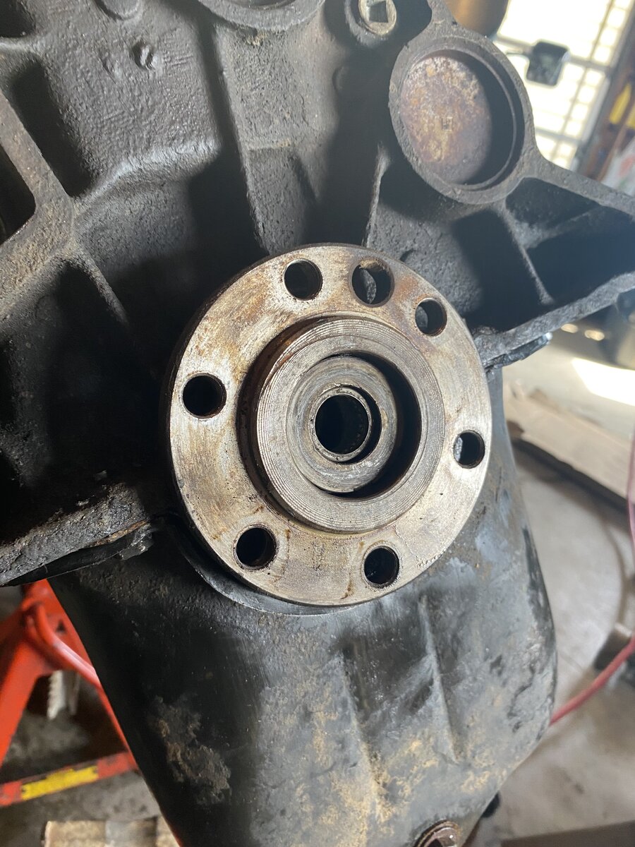 4.0 to 4.2 swap Is it possible to get the torque converter seated