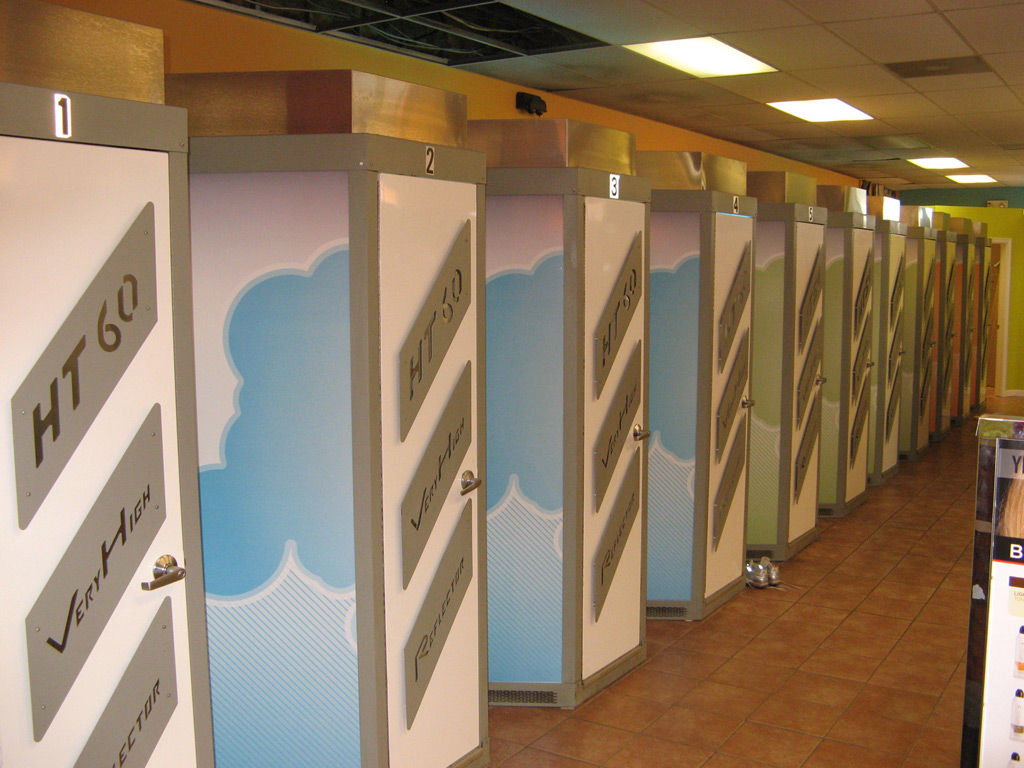 Hollywood Tans Tanning Booths WrapThatCar