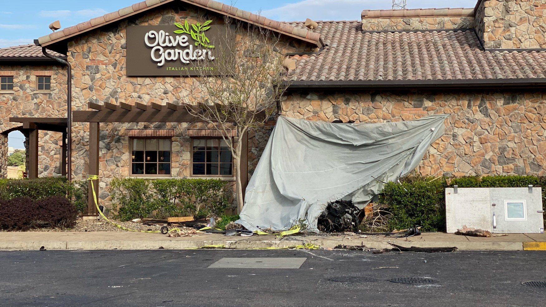 MPD Motorist under the influence crashes car, trapped after