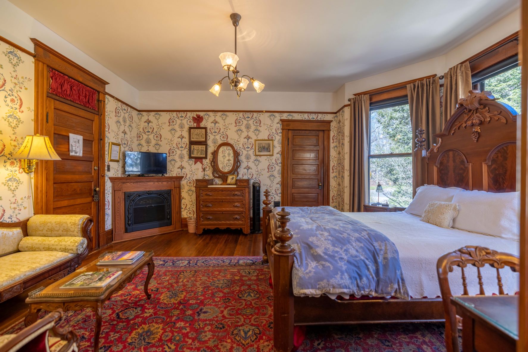 Gallery 1899 Wright Inn & Carriage House