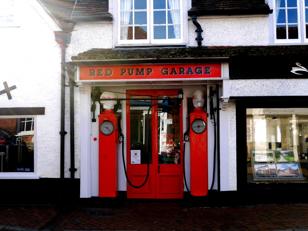 Red pump garage WRITE NGEOW