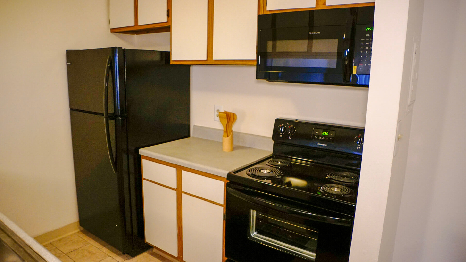 Holly Parkwindsor Apartments