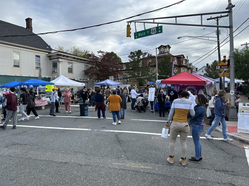 Photos Annual Oktoberfest in Hackettstown draws thousands WRNJ Radio