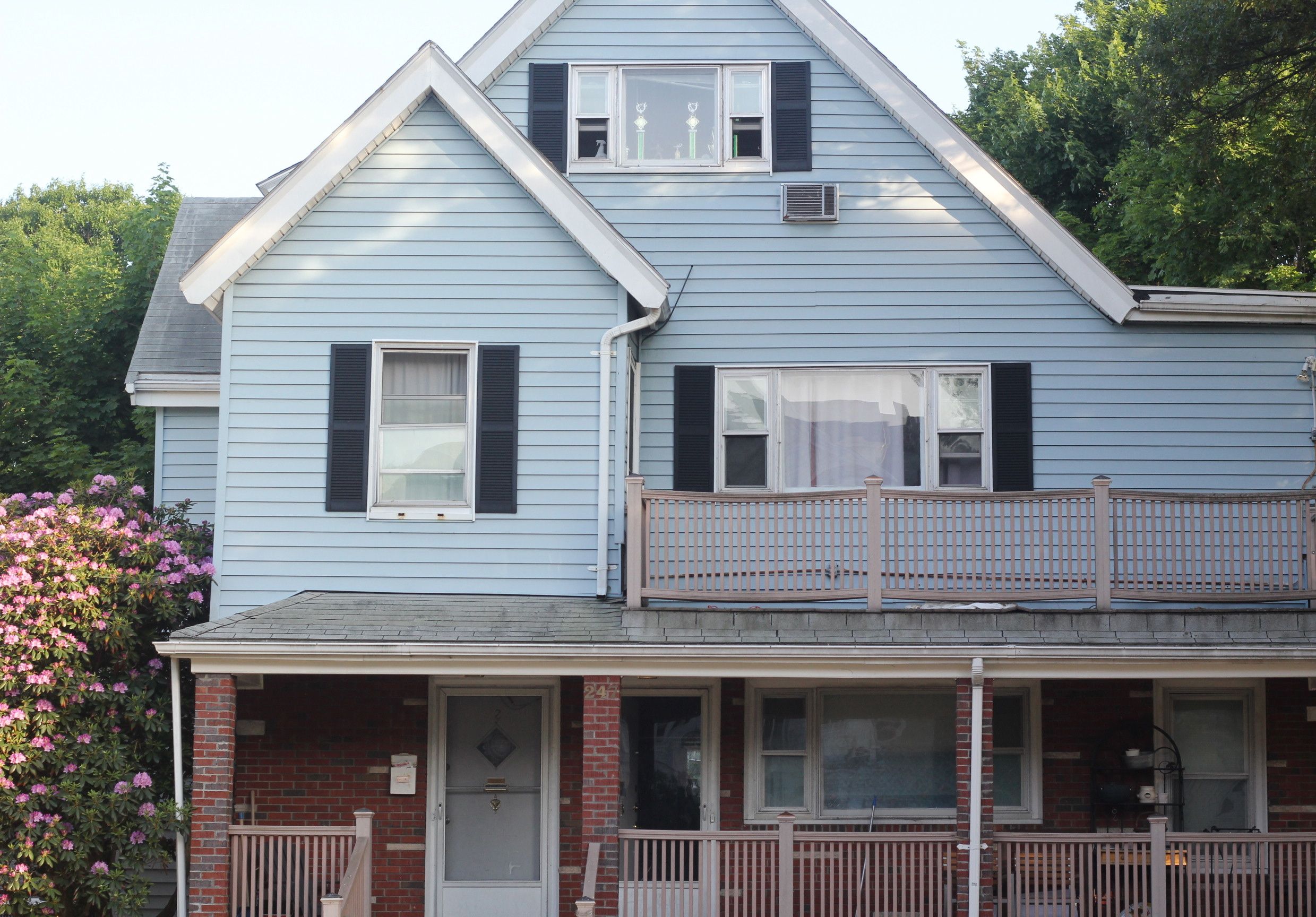 The Mythical Ashmont wrong side of the camera