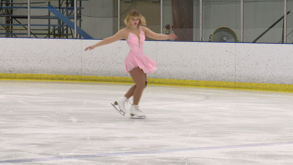 Irish Figure Skating Club dazzles crowd at recital