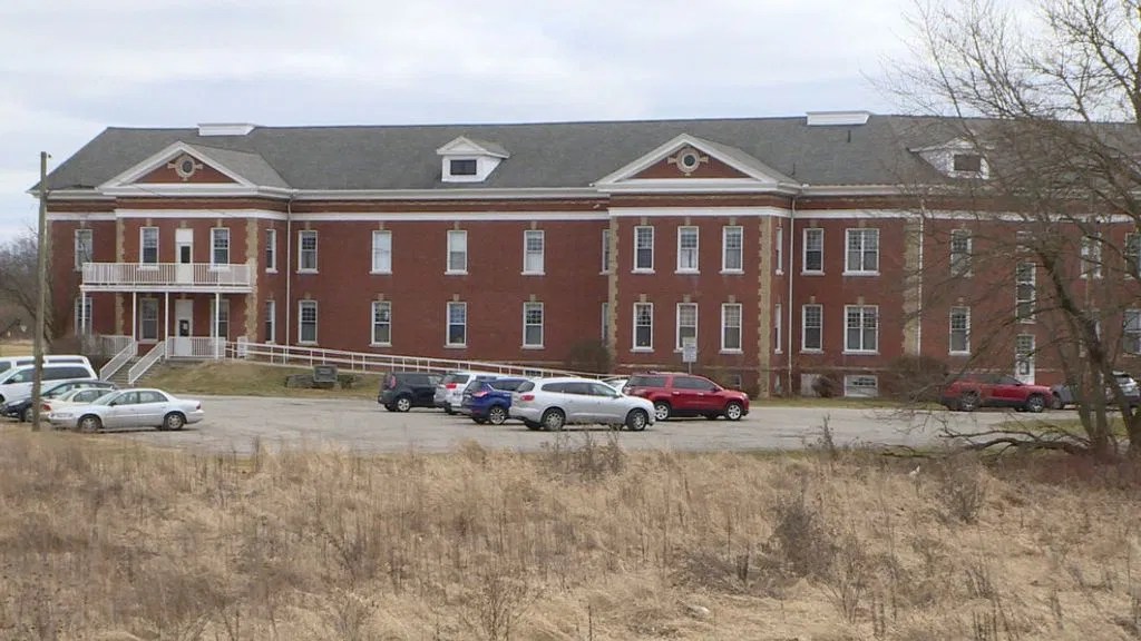 Work begins on new plan to save Portage Manor