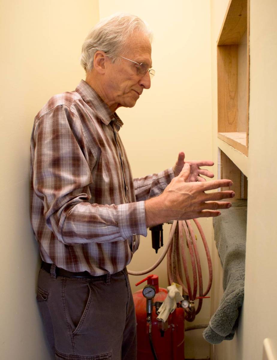 The Art and Science of Phoenix Design South's Etched Glass