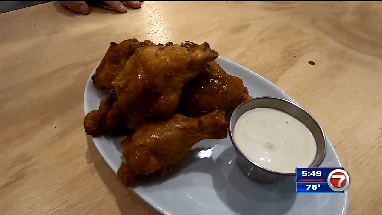 Crispy Chicken Wings/ Harry’s Pizzeria, Miami Beach WSVN 7News