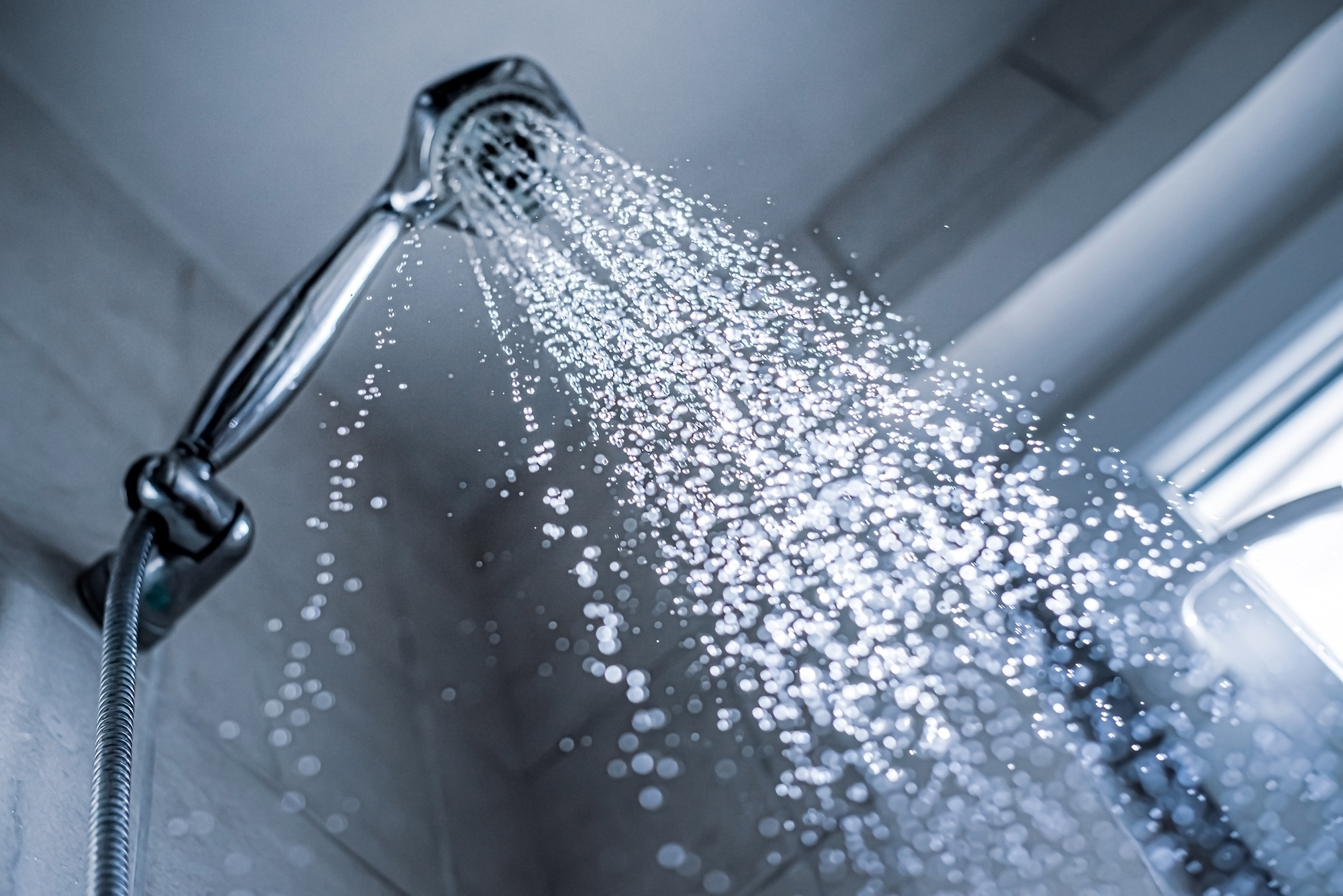 Don’t shower during a thunderstorm. Here’s why WSVN 7News Miami