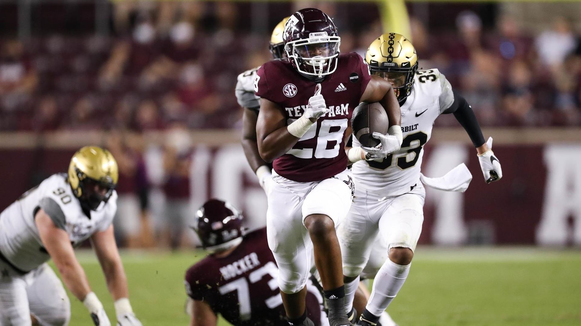 No. 10 Texas A&M Football Holds off Vanderbilt, 1712 WTAW 1620AM & 94.5FM