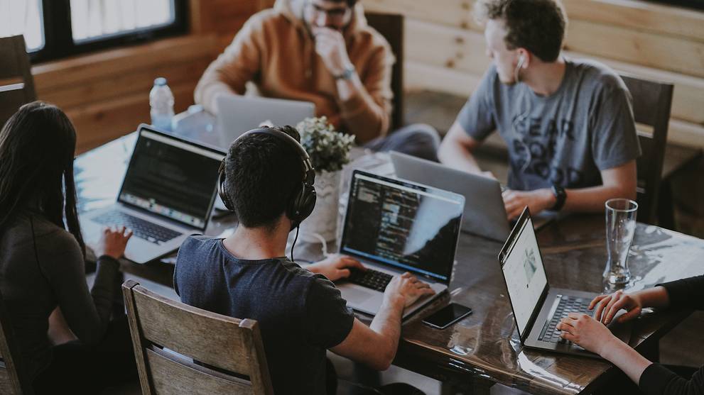 Internships open the door to film and TV careers WTFN