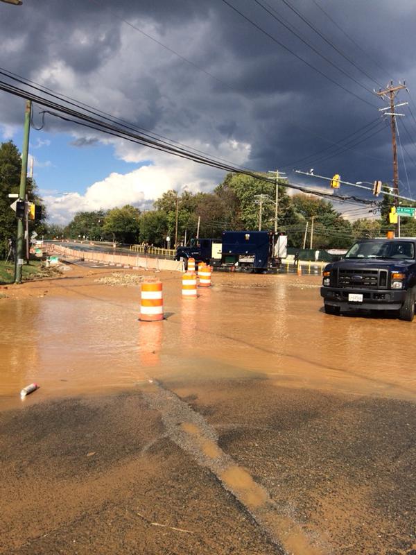 Rockville Pike reopens after water main break WTOP News