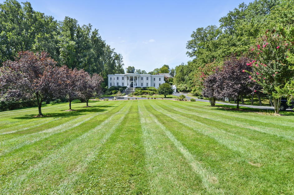 White Houseinspired McLean mansion going up for auction (Photos