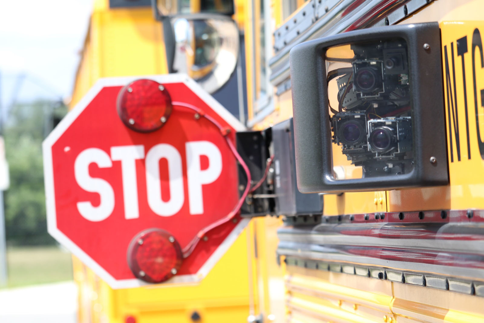 Md. could up penalties for drivers who disregard bus stop signs WTOP News