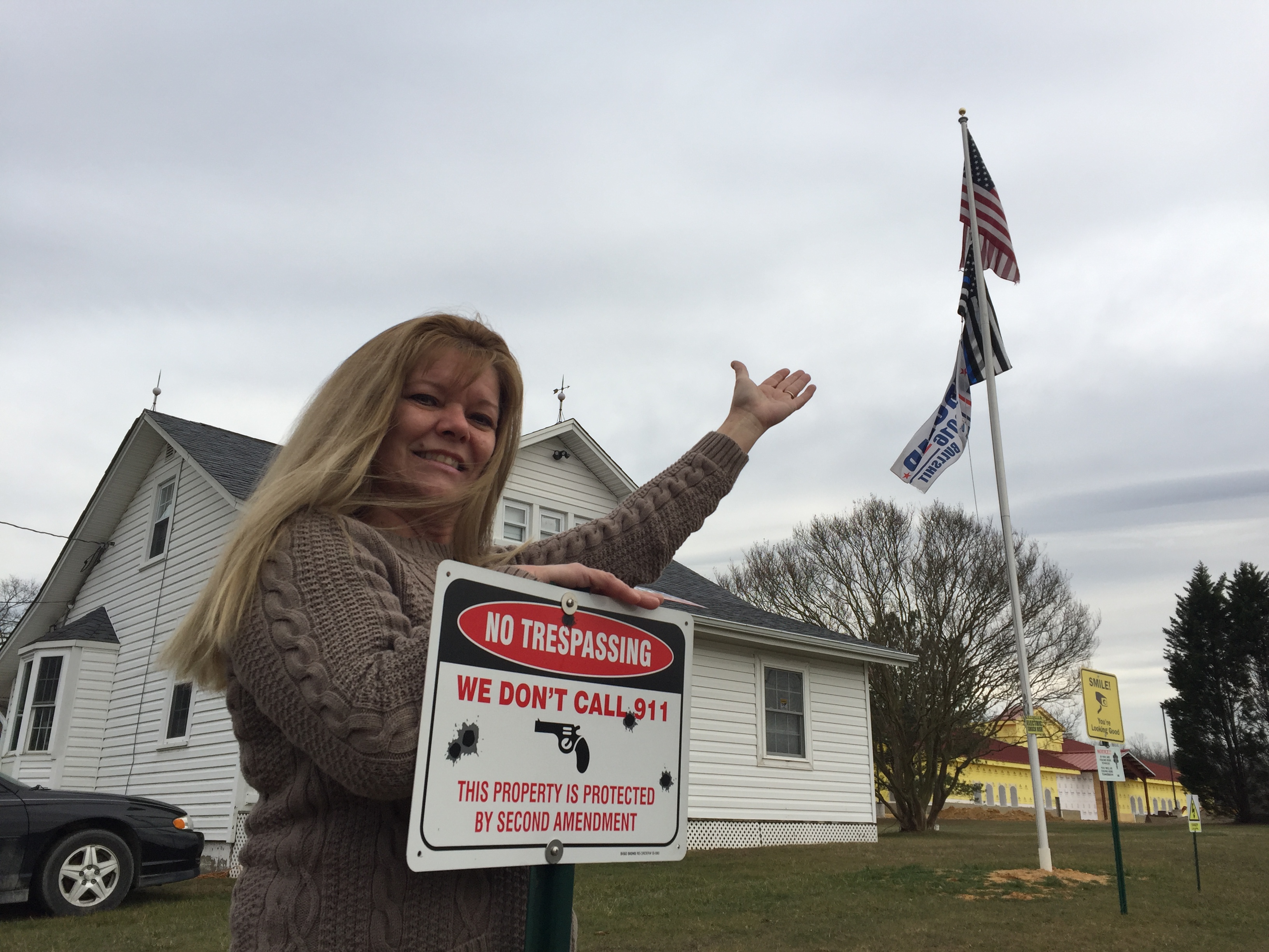 Md. woman lets her Trump flag fly with yard display (Photos) WTOP News