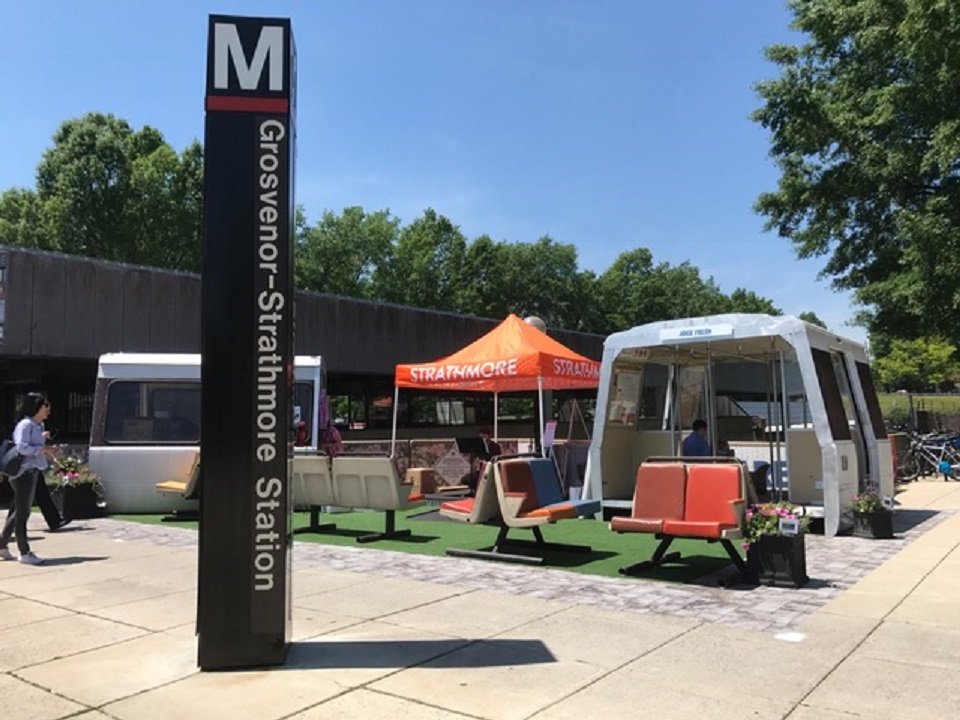 Metro car ‘kiosks’ make debut at GrosvenorStrathmore station WTOP