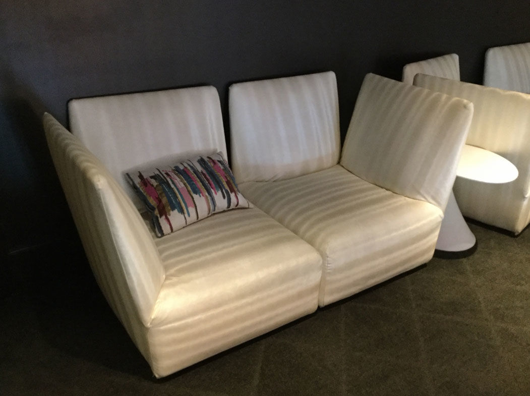 W Hotel auctions antiques, unique items WTOP News