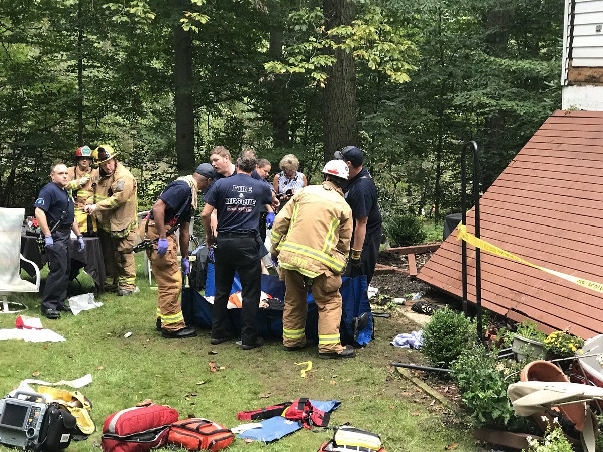8 injured after deck collapses in Ellicott City WTOP News