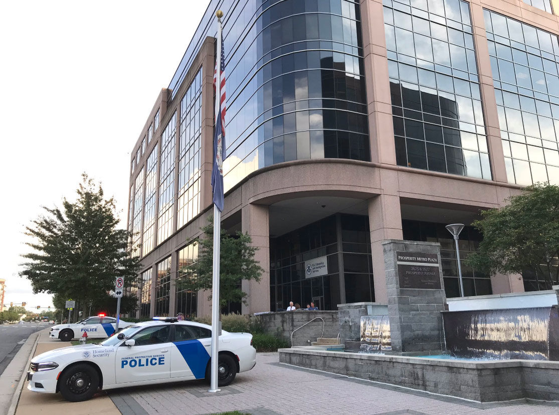 Senate candidate Corey Stewart throws proICE rally in Fairfax WTOP News