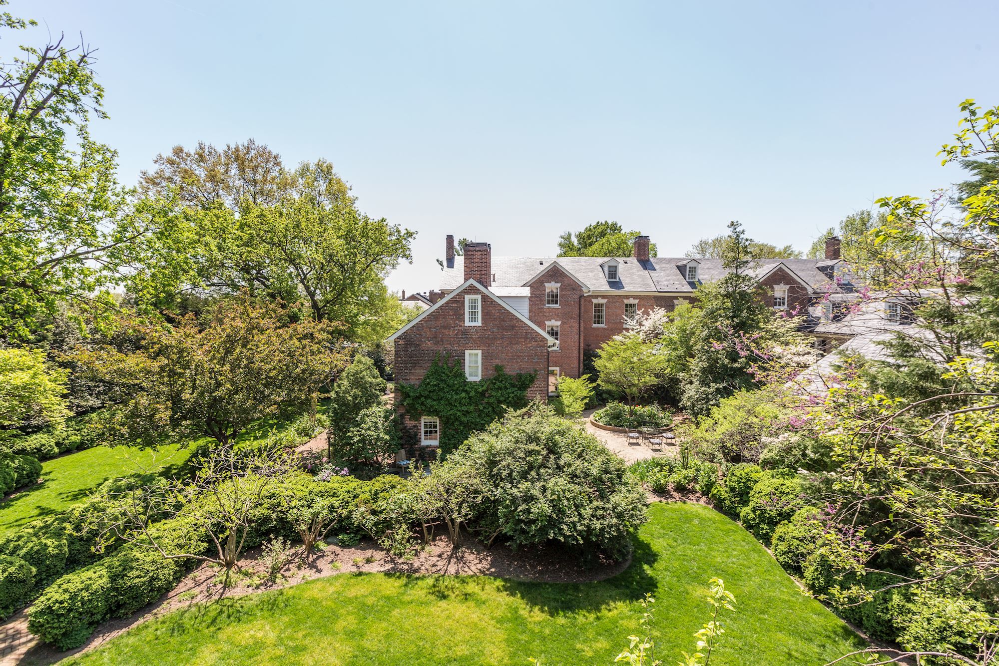 PHOTOS Robert E. Lee’s childhood home in Alexandria gets 2.3M price