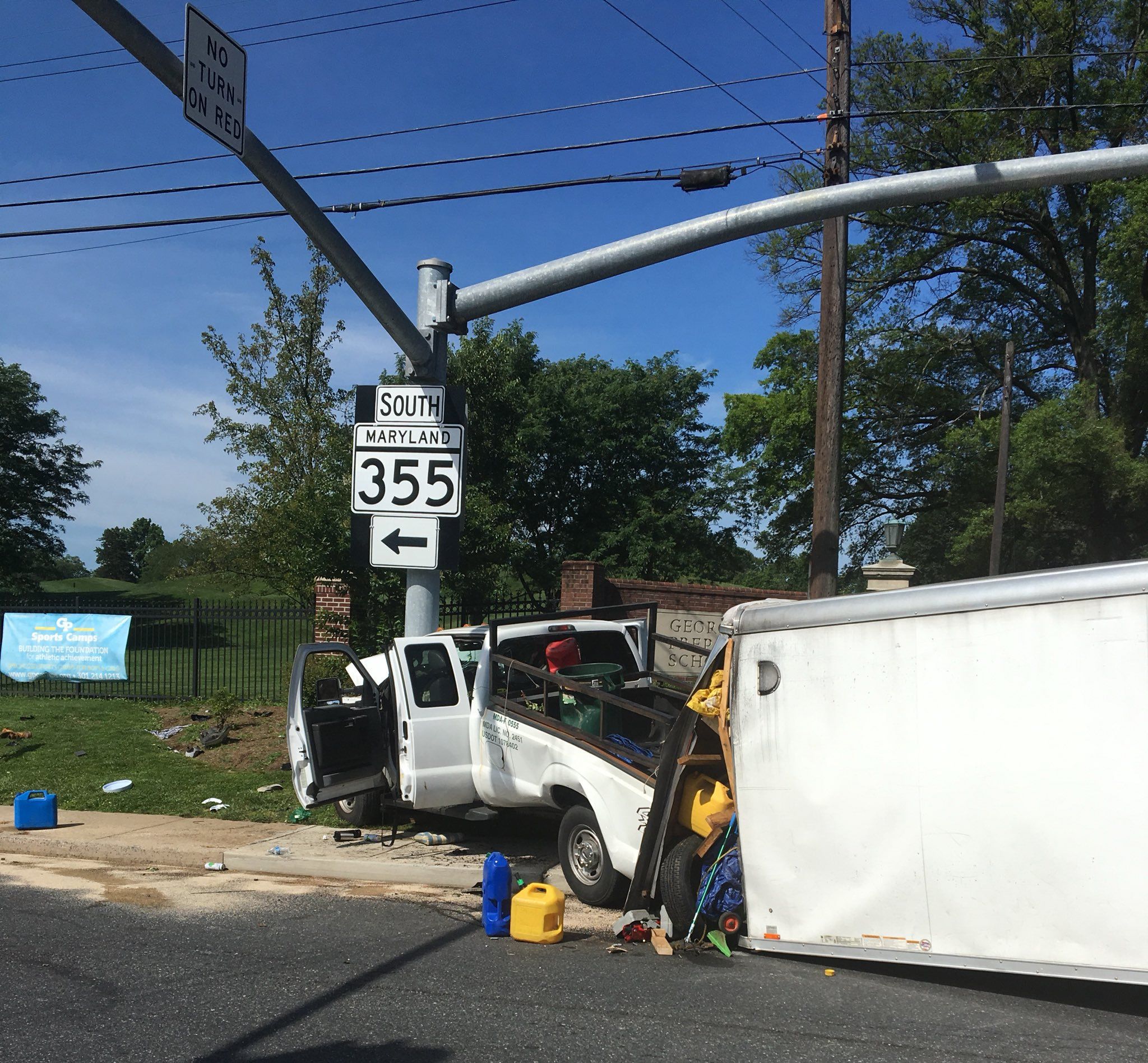 At least 7 injured in Rockville Pike crash WTOP News