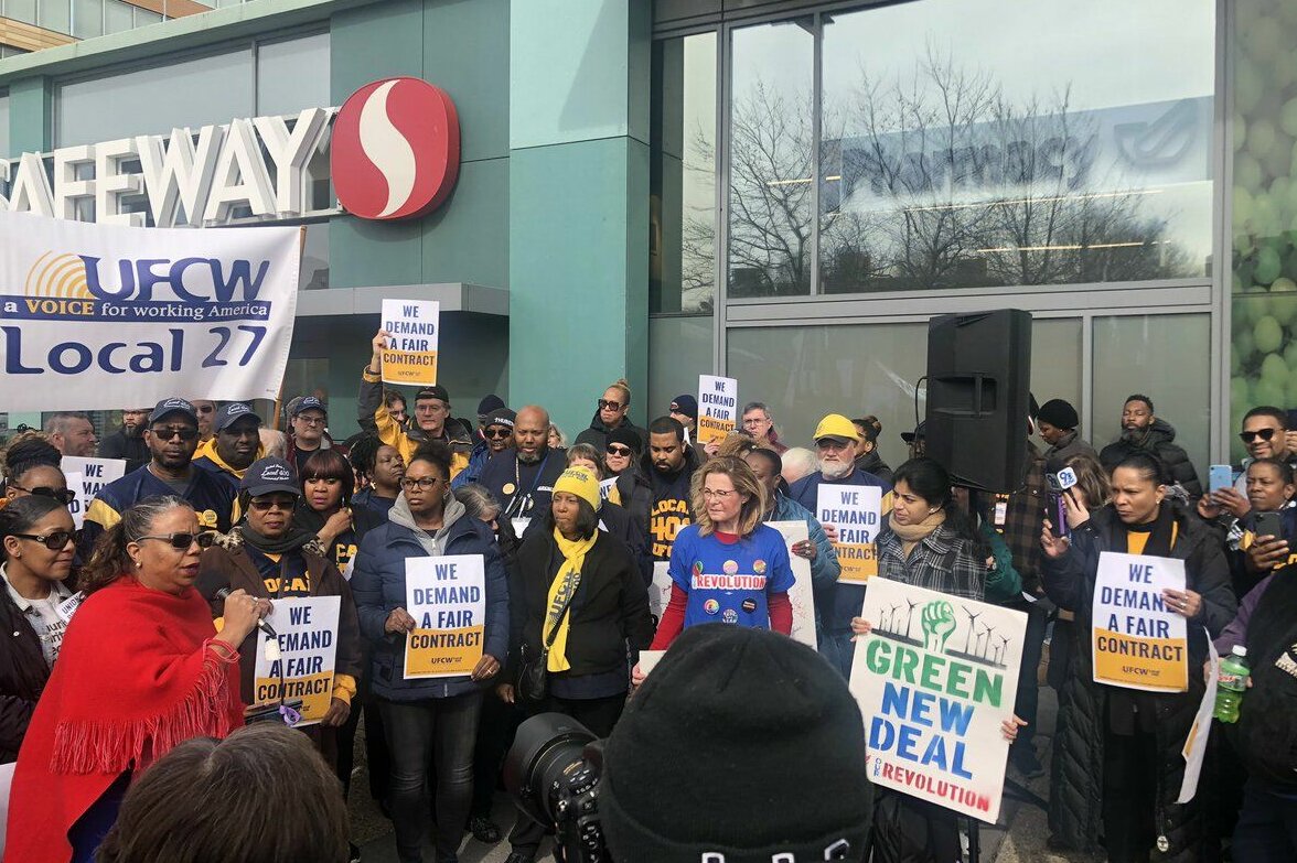 DCarea Safeway workers careening toward strike vote Thursday WTOP News