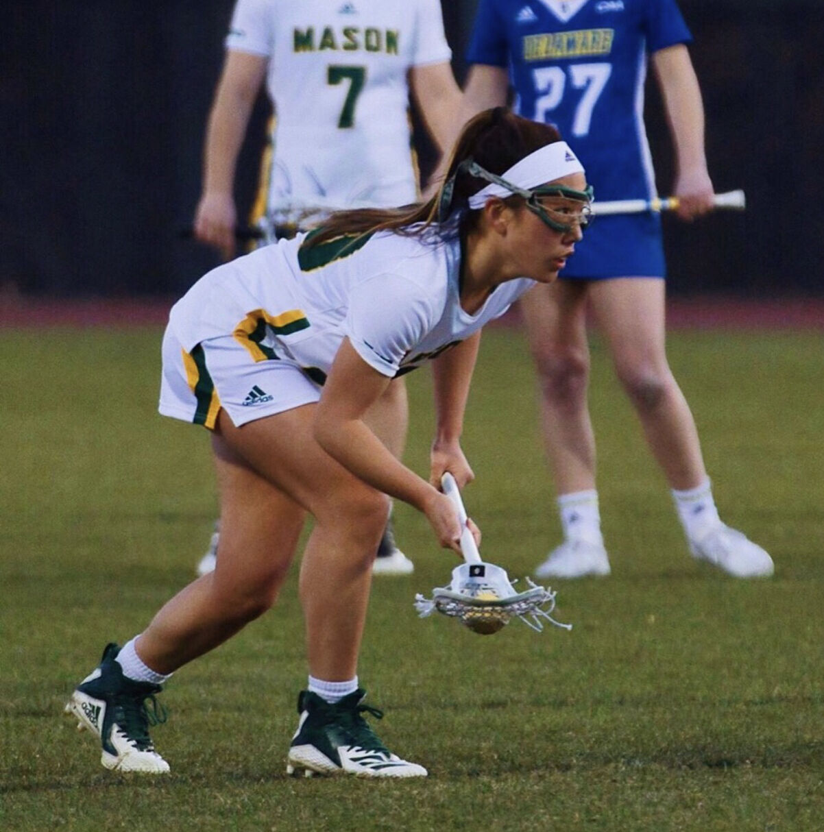 Senior season suspended, Mason lacrosse player turns attention