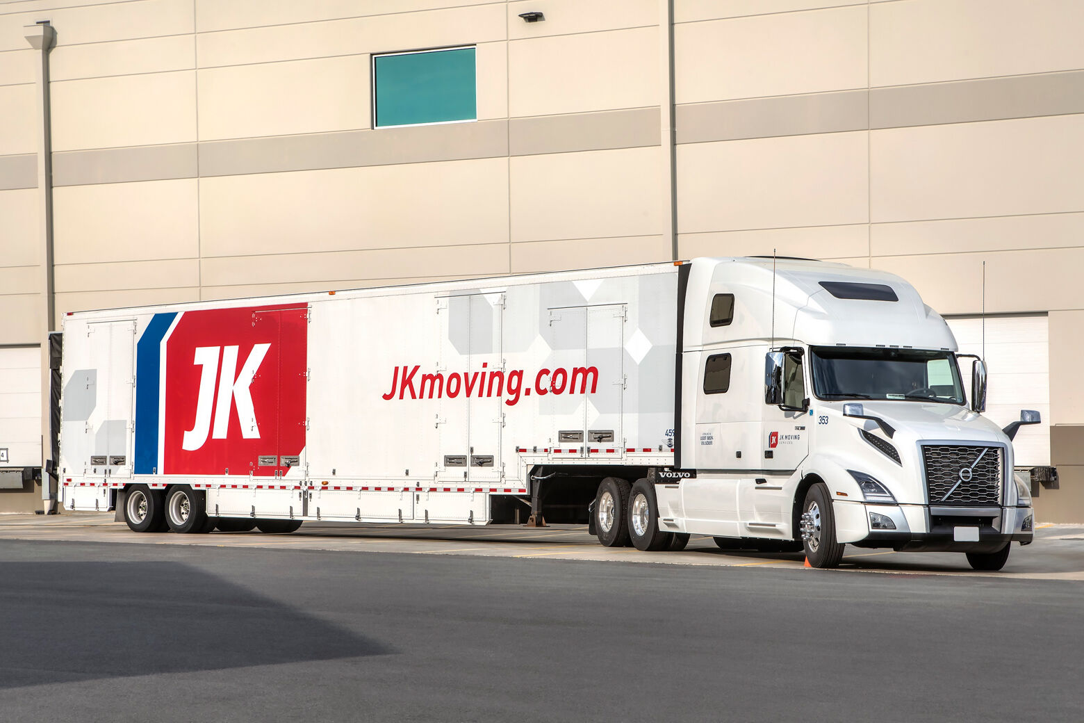 JK Moving pays longdistance drivers 100,000 a year WTOP News
